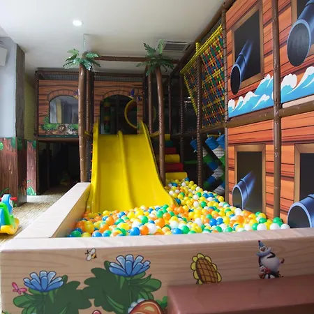 Olympland 3* تروتنوف
