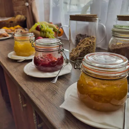 Olympland Aparthotel 3*